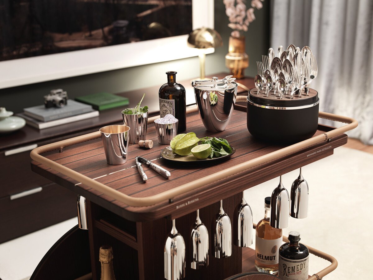 Superyacht Silver Tableware